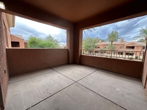 955 E Knox Rd in Chandler, AZ - Building Photo - Building Photo