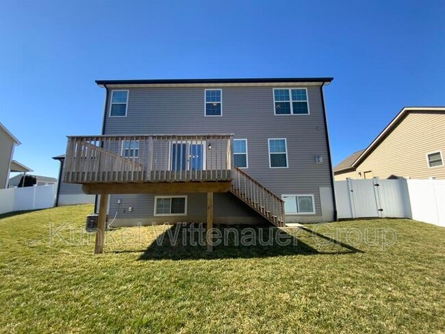 7024 Milburn Estates Dr in O'Fallon, IL - Building Photo - Building Photo
