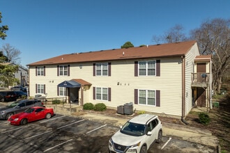 Suffolk Station Apartments in Suffolk, VA - Building Photo - Primary Photo