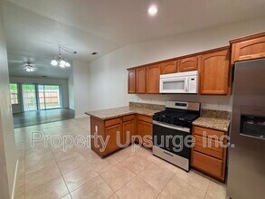 3765 Silvario Ct in Cottonwood, CA - Building Photo - Building Photo