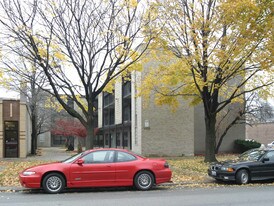 8222 S King Dr in Chicago, IL - Building Photo