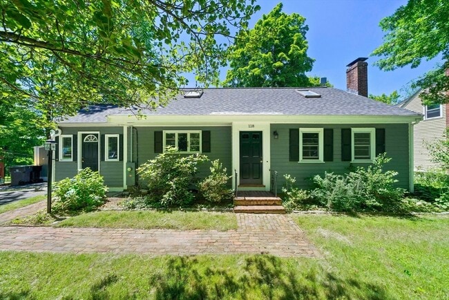 property at 118 Prospect St