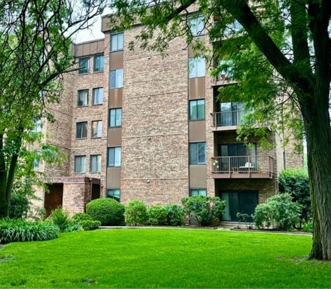 property at 430 Walnut Creek Rd