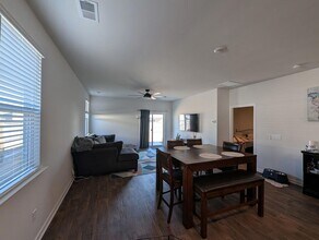 938 Woodside Creek Ln in Summerville, SC - Building Photo - Building Photo