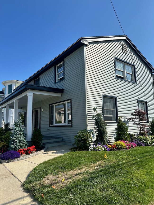 101 N Evergreen Ave in Longport, NJ - Building Photo - Building Photo