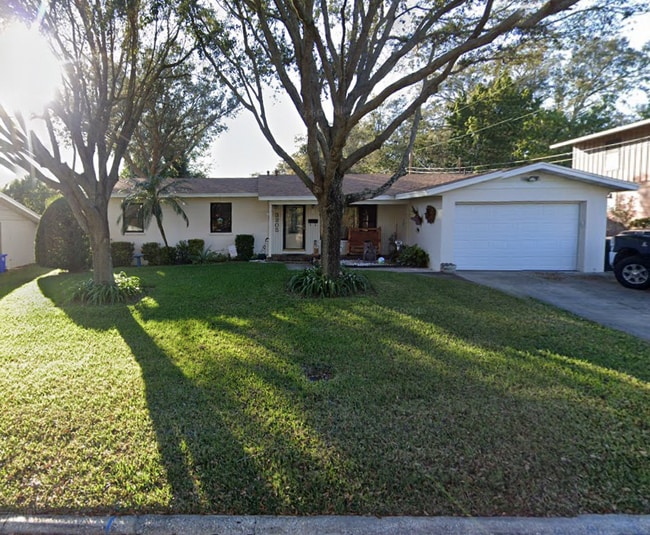 3205 Carleton Cir W in Lakeland, FL - Building Photo - Building Photo