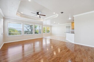 3209 MacArthur Ave in Lago Vista, TX - Building Photo - Building Photo