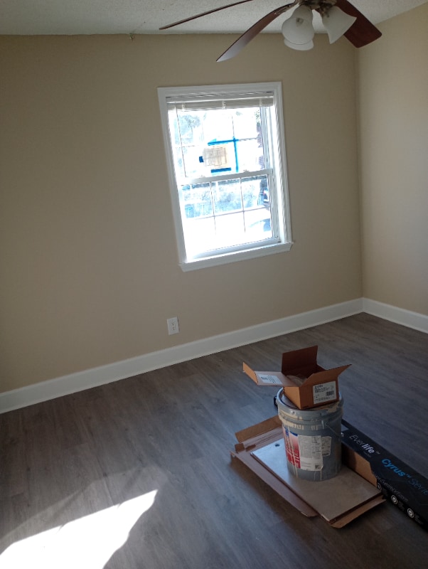 1245 84th Ave N in St. Petersburg, FL - Building Photo - Building Photo