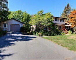 19 Orchard Cres in Brighton, ON - Building Photo
