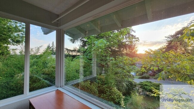 property at 13709 SE 23rd St