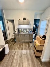 3727 E Squire Ave in Cudahy, WI - Building Photo - Building Photo