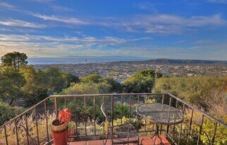 940 Arbolado Rd in Santa Barbara, CA - Building Photo