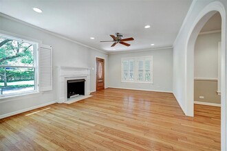 2908 Albans Rd in Houston, TX - Building Photo - Building Photo