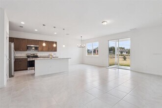 3772 WATERCLIFF Cir in Grand Island, FL - Building Photo - Building Photo