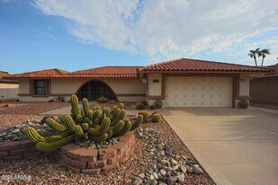 13135 W Castlebar Dr in Sun City West, AZ - Building Photo