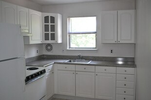 2 Fairfield Ave in Norwalk, CT - Building Photo