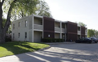 2339 Nebraska St Apartments