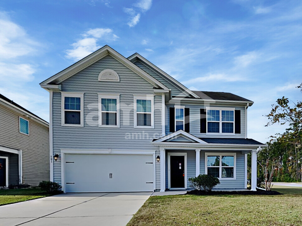 501 Viceroy Dr in Pooler, GA - Building Photo