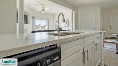 1101 Flagstone Ln in Indian Trail, NC - Foto de edificio - Building Photo