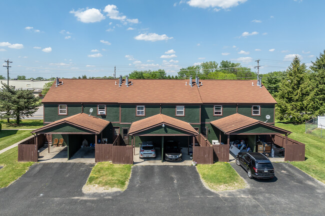 Indepenence Square in Reynoldsburg, OH - Building Photo - Building Photo