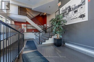 80 King William St in Hamilton, ON - Building Photo - Building Photo
