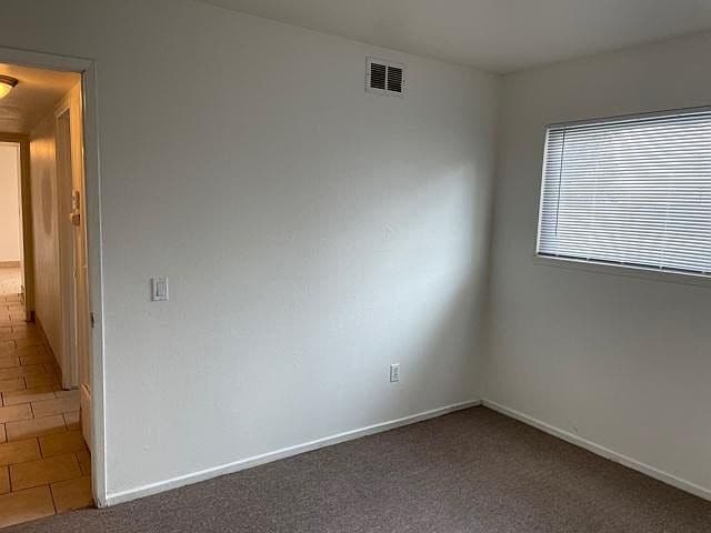 3195 Newell Dr in Riverside, CA - Building Photo - Building Photo