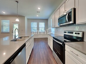 6451 Emerald Hls Wy in Wesley Chapel, FL - Building Photo - Building Photo