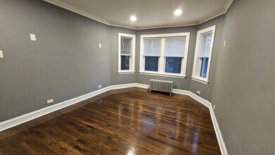 6541 N Francisco Ave in Chicago, IL - Building Photo - Building Photo