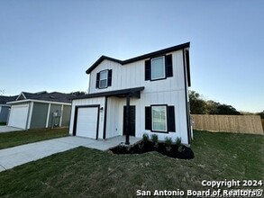 19007 Alta Trace in San Antonio, TX - Building Photo - Building Photo