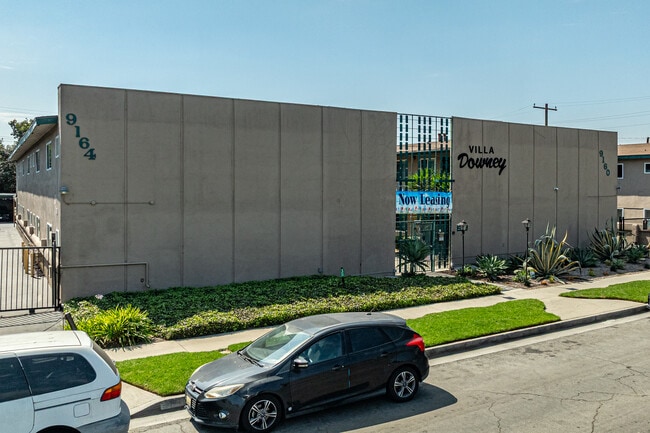 Villa Downey in Downey, CA - Building Photo - Building Photo