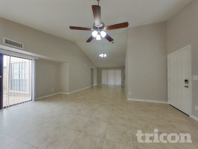 4157 W Michigan Ave in Glendale, AZ - Building Photo - Building Photo