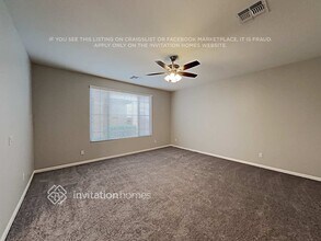 1391 S Moccasin Trail in Gilbert, AZ - Building Photo - Building Photo
