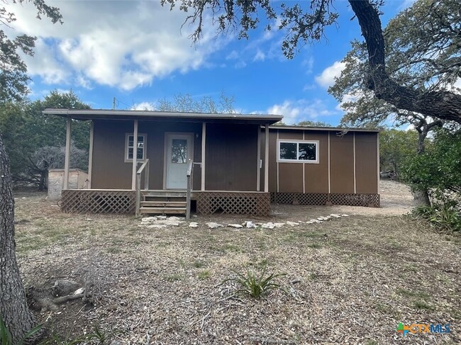 541 Buck Trail in Canyon Lake, TX - Building Photo - Building Photo