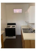 108-110 E Main St in Glenville, WV - Building Photo - Building Photo