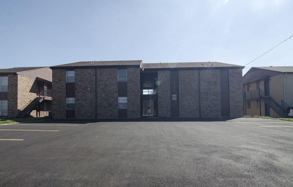 4302 Lake Rd-Unit -8 in Killeen, TX - Foto de edificio