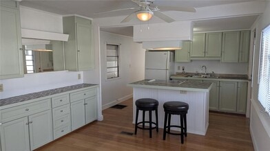 3114 10th St W in Palmetto, FL - Building Photo - Building Photo