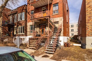 3419-3423 Chapleau St in Montréal, QC - Building Photo