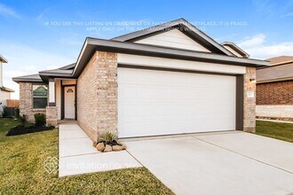 10723 Sunlit St in Cut And Shoot, TX - Building Photo - Building Photo