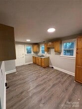 530 N Mulberry St, Unit 5300-5309 in Statesville, NC - Building Photo - Building Photo