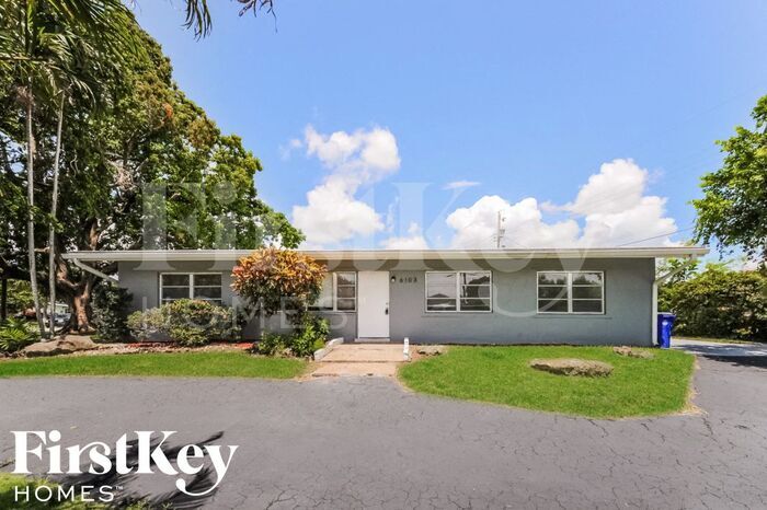 6103 NW 20th Ct in Margate, FL - Building Photo