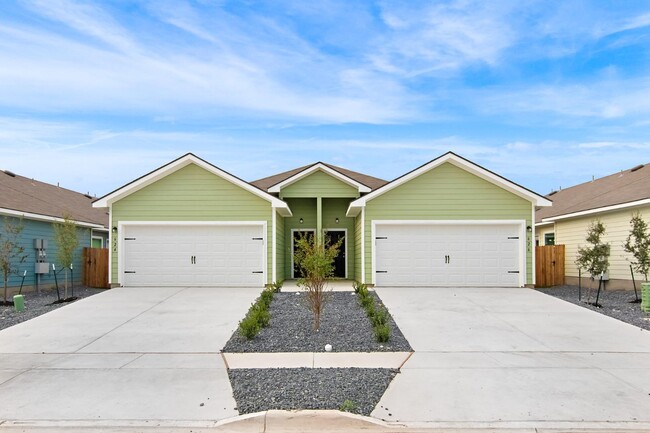 property at 3408 Lindsay Ln
