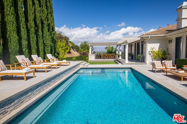 property at 3685 Benedict Canyon Ln