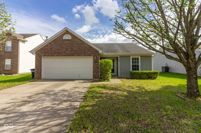 property at 1189 Sunkiss Ct