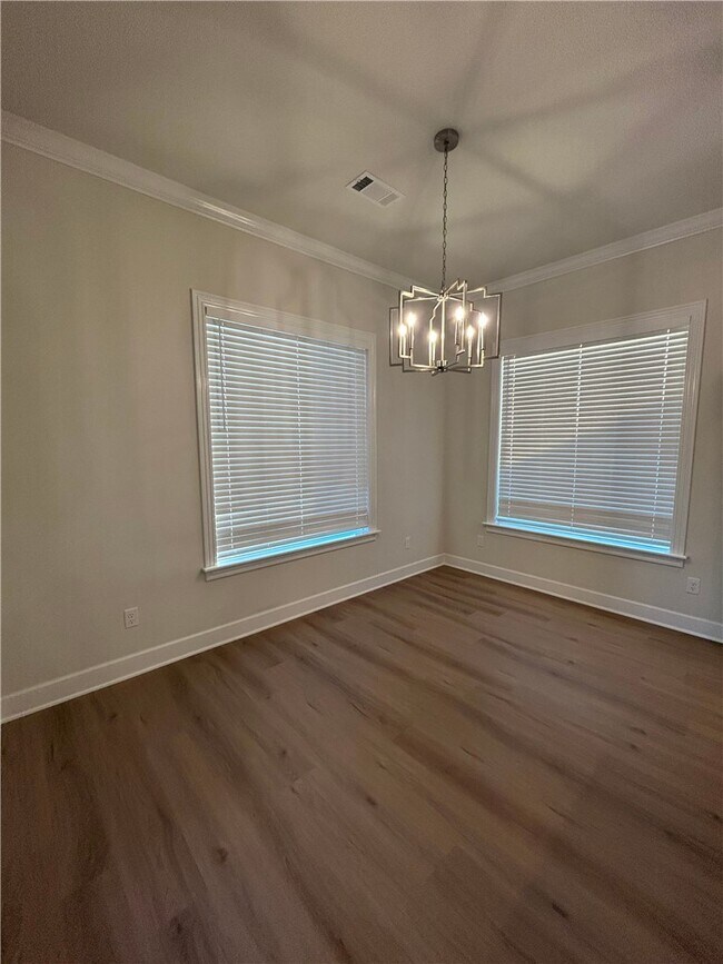 property at 1470 Overcup Oak Ln