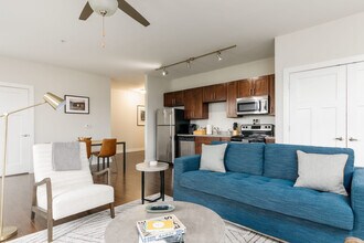1016 18th Ave S in Nashville, TN - Building Photo - Building Photo
