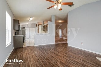 2942 Biloxi Trail in Middleburg, FL - Foto de edificio - Building Photo