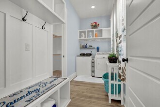 1059 Meridian Dr in Sneads Ferry, NC - Building Photo - Building Photo