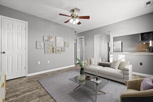 New Adventure Apartments in Madisonville, TN - Building Photo