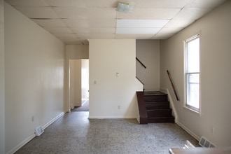 1017 N Lang Ave in Pittsburgh, PA - Building Photo - Building Photo
