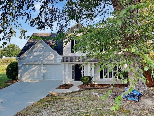 property at 820 Whitecrest Ct